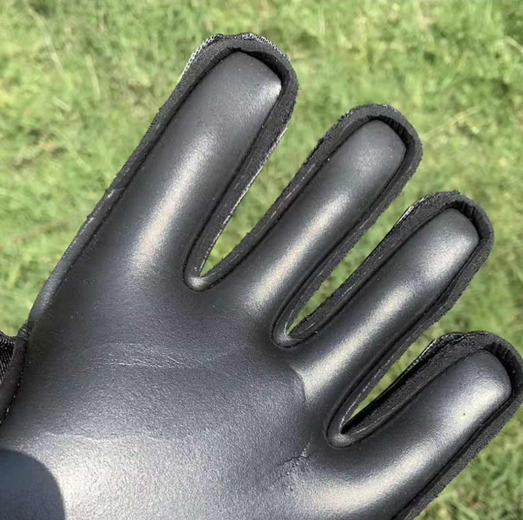 Luva Goleiro Minimal Preta Masculina