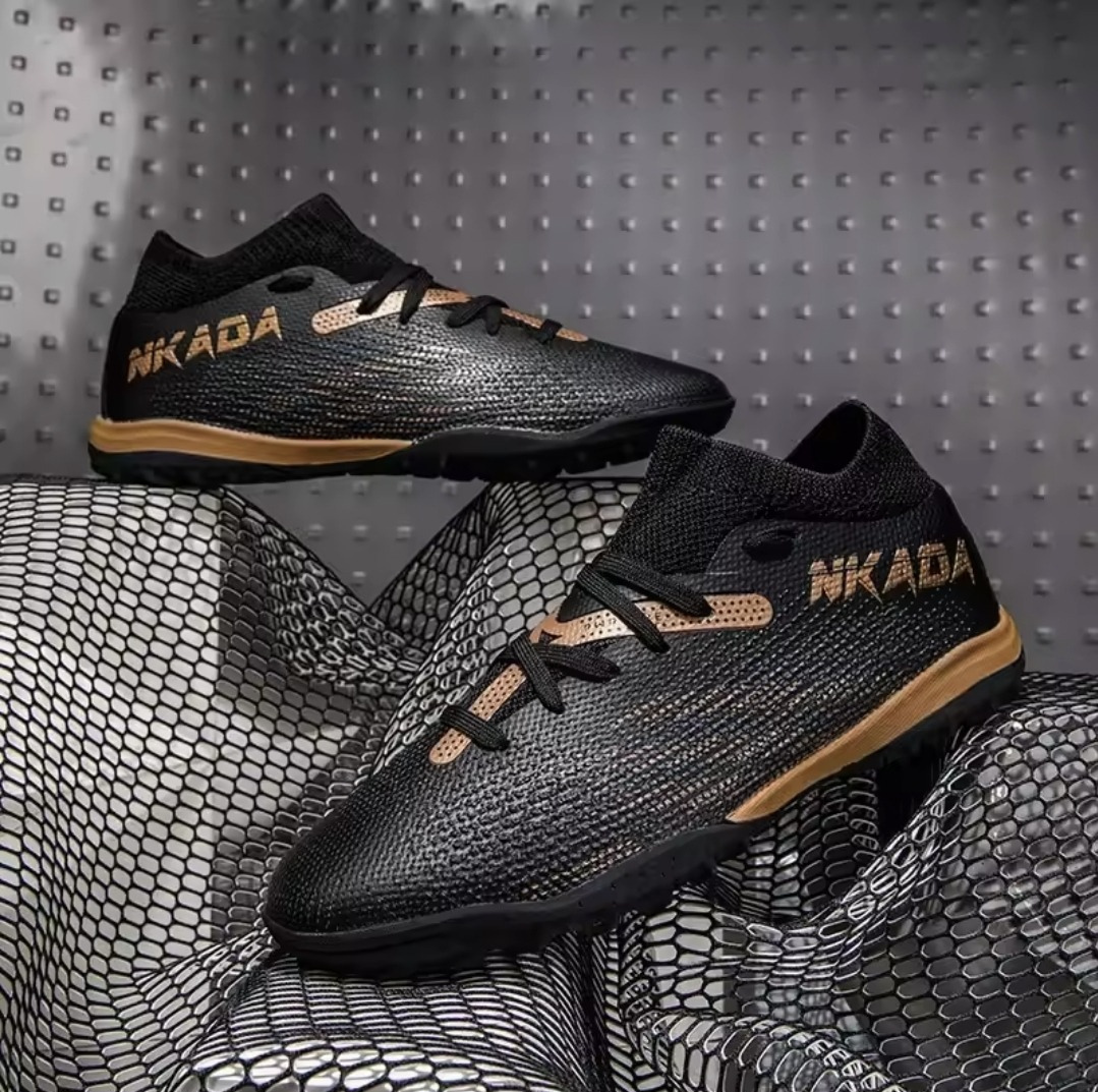 Chuteira Society Masculina NKADA Preta - Volleio