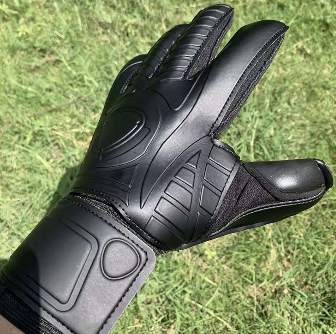 Luva Goleiro Minimal Preta Masculina