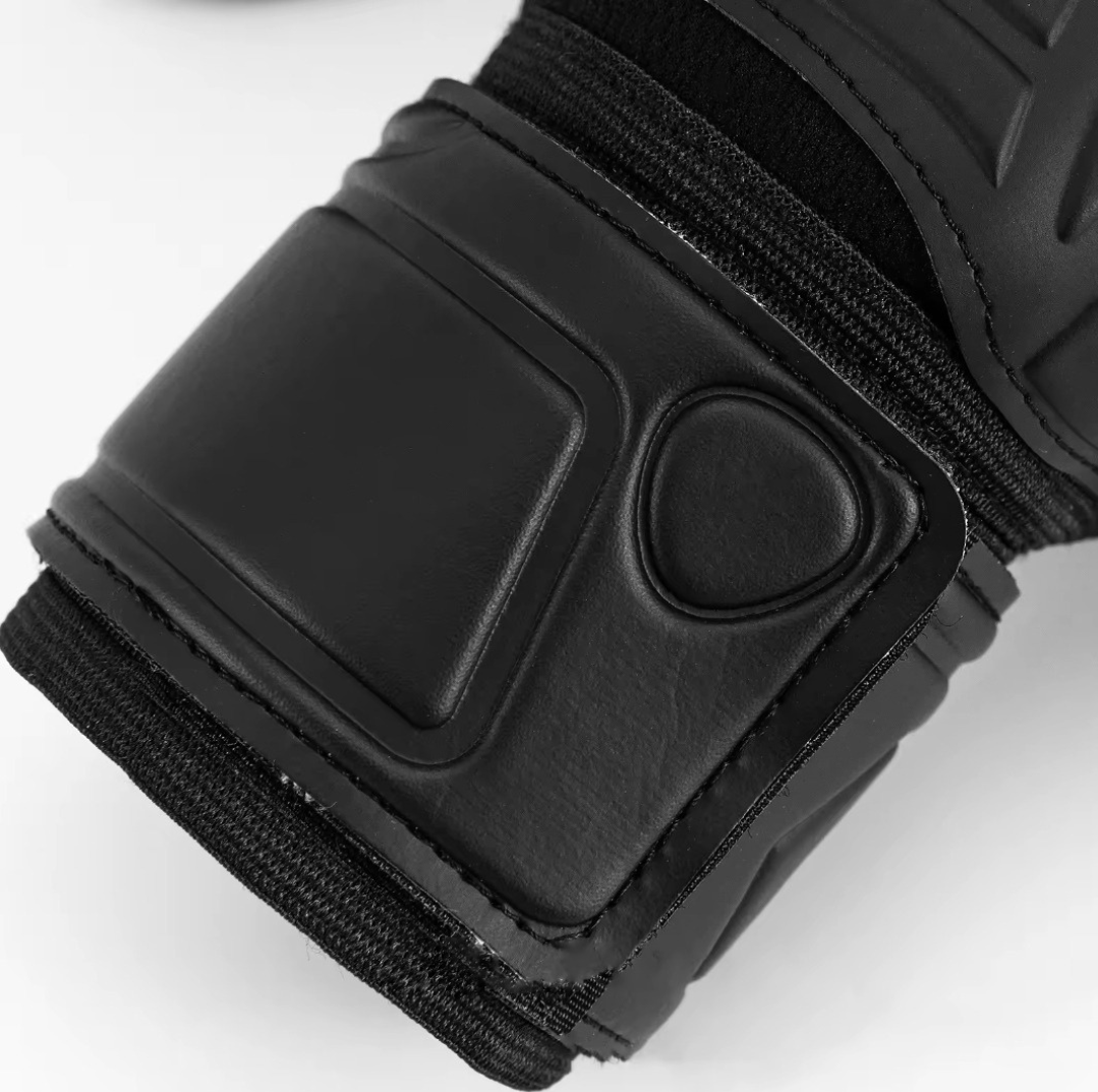 Luva Goleiro Minimal Preta Masculina