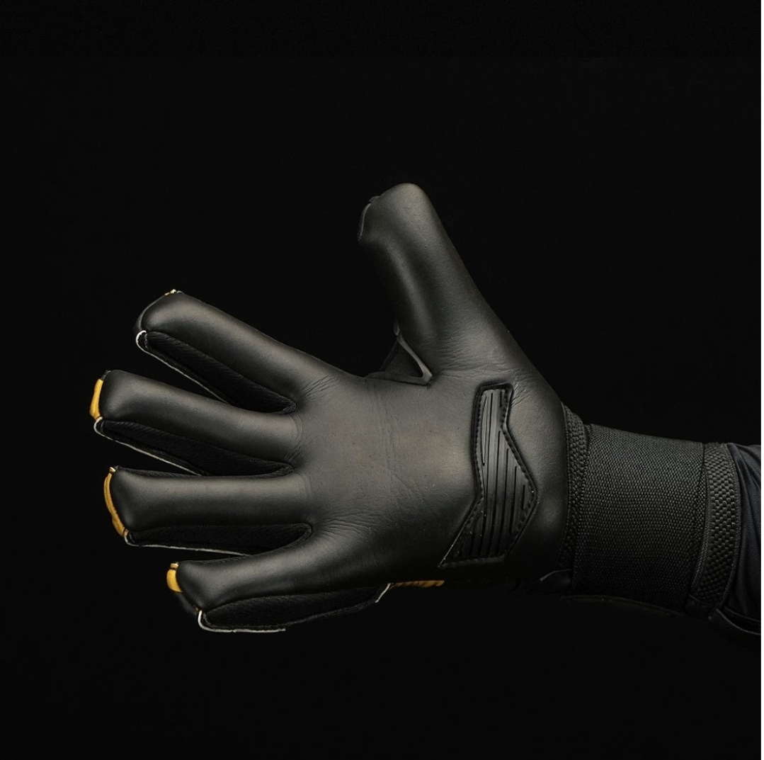 Luva Goleiro Fire Preta Masculina 